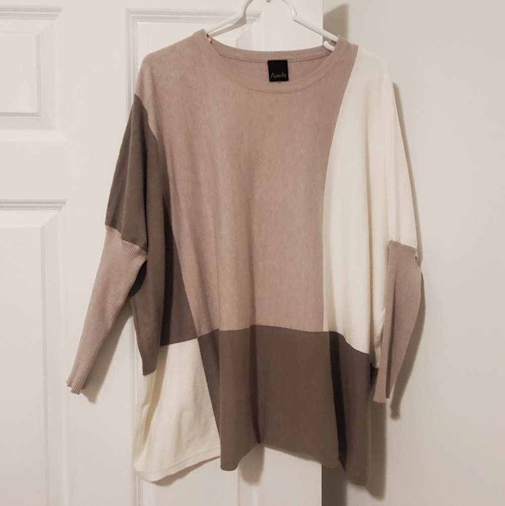 Aaeda Soft Oversized Tan White Brown Colorblock Neutral Batwing Fall Sweater
